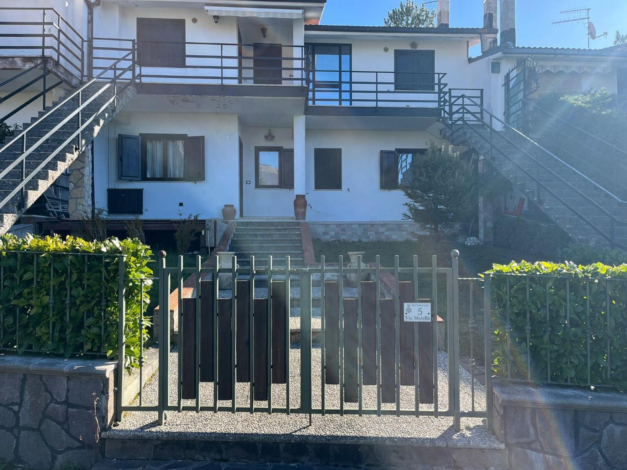 Il Rifugio Di Carmine Apartment Castel Di Sangro Exterior photo
